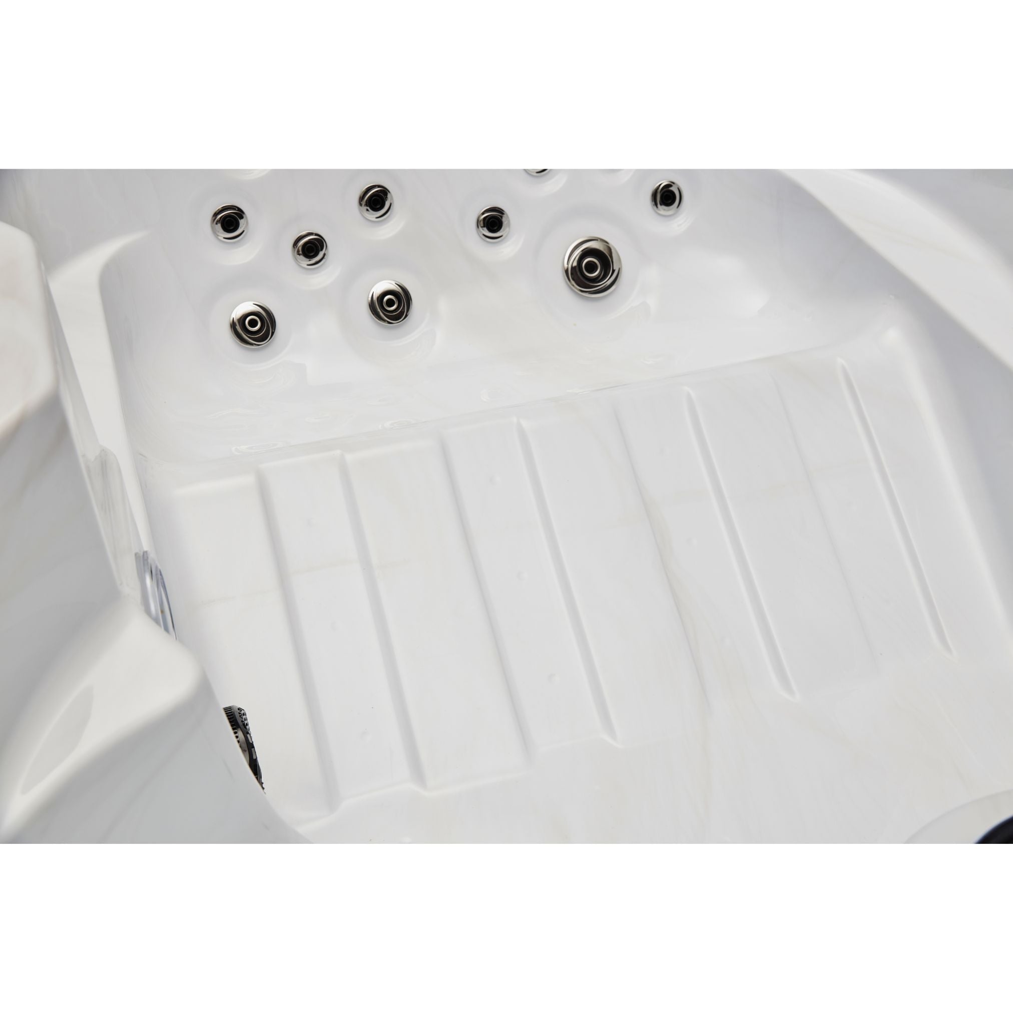 Luxury Spas Regal 4 Person Spa WS-292