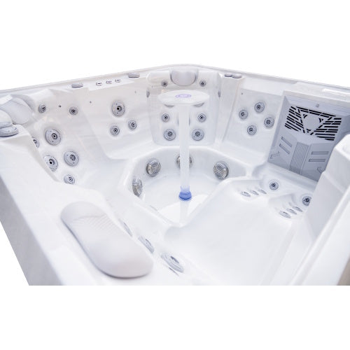 Luxury Spas Liberty 5 Person Hot Tub M-05
